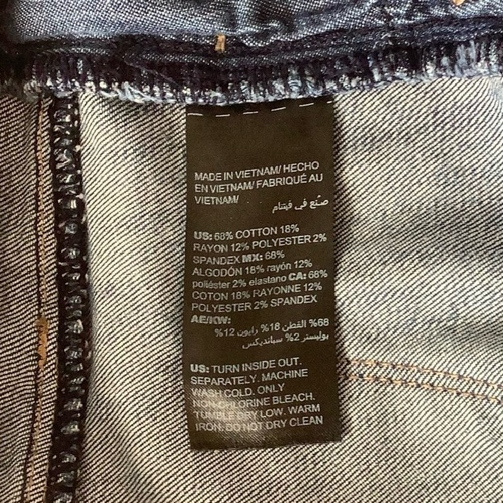 White House Black Market Denim Crop Ankle Jeans Size 10 - Picture 9 of 11